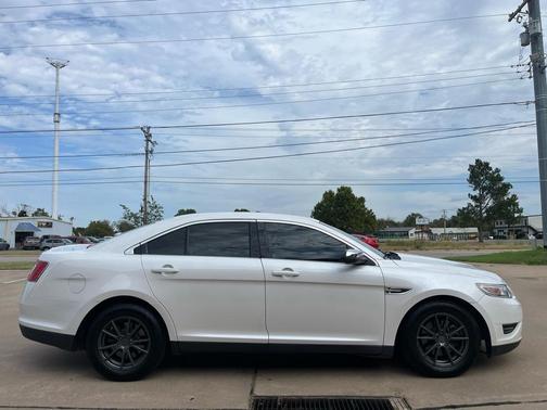2012 Ford Taurus Limited