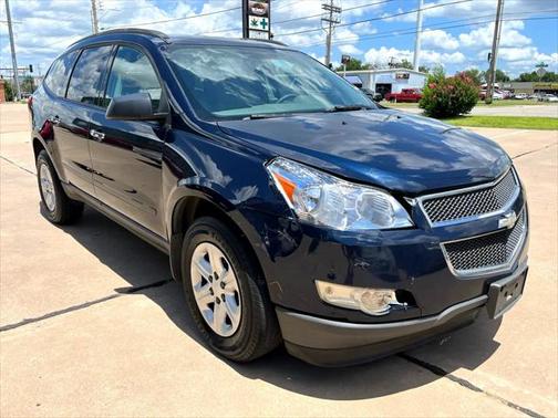 2011 Chevrolet Traverse LS