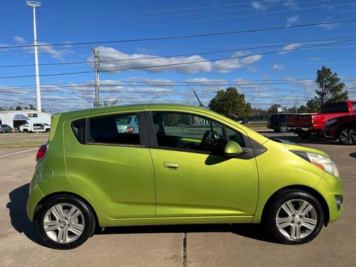 2014 Chevrolet Spark 1LT