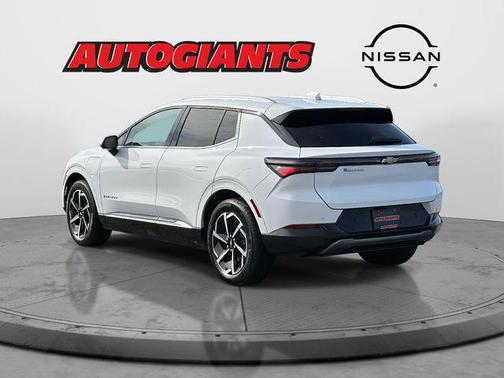 2025 Chevrolet Equinox EV LT