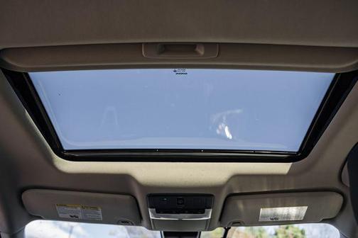 2023 Nissan Altima SR VC-Turbo FWD