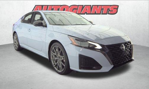 2023 Nissan Altima SR VC-Turbo FWD