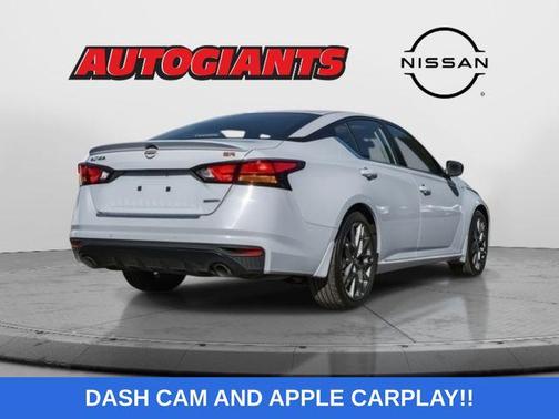 2023 Nissan Altima SR VC-Turbo FWD