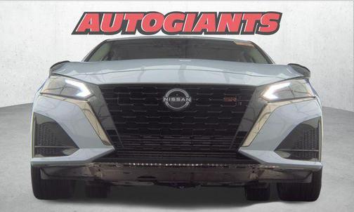 2023 Nissan Altima SR VC-Turbo FWD