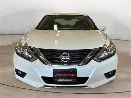 2016 Nissan Altima 2.5 SR