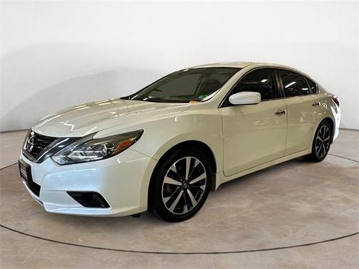 2016 Nissan Altima 2.5 SR
