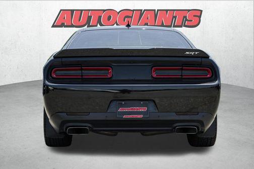 2015 Dodge Challenger SRT 392