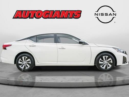 2025 Nissan Altima S FWD