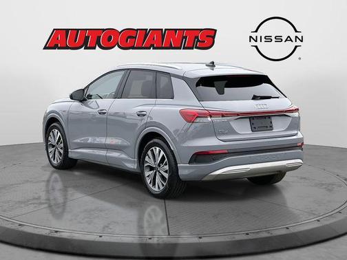 2024 Audi Q4 e-tron Premium 40 RWD