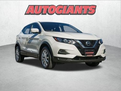 2022 Nissan Rogue Sport S