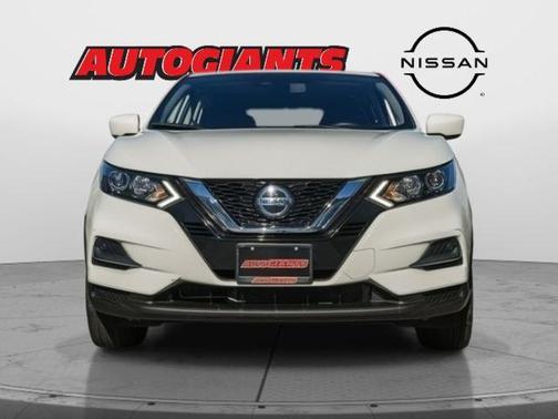 2022 Nissan Rogue Sport S