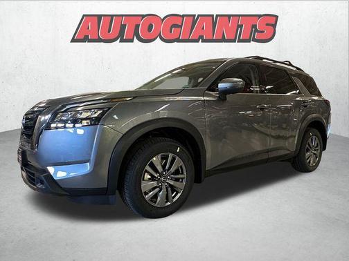 2025 Nissan Pathfinder SV 4WD
