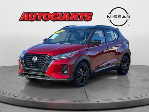 2023 Nissan Kicks SR