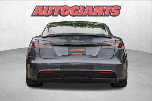 2021 Tesla Model S Plaid