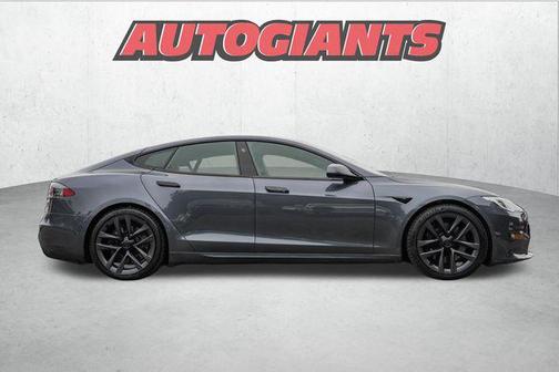 2021 Tesla Model S Plaid
