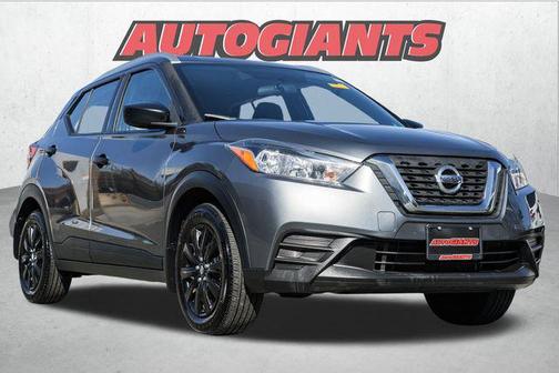 2019 Nissan Kicks S