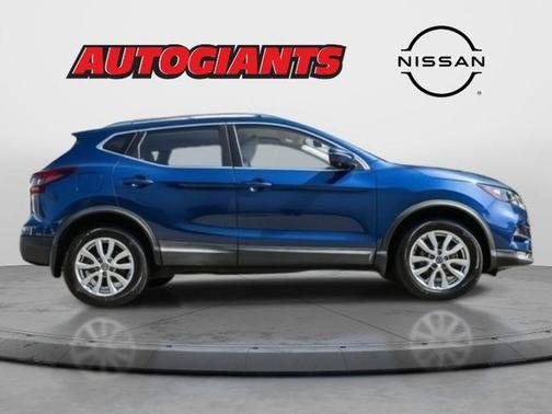 2020 Nissan Rogue Sport SV