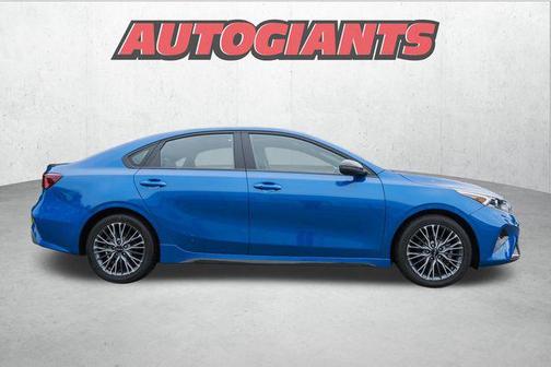 2022 Kia Forte GT-Line