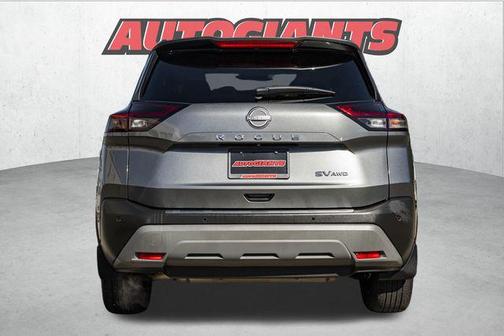 2022 Nissan Rogue SV