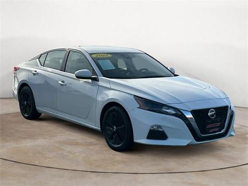 2022 Nissan Altima S FWD