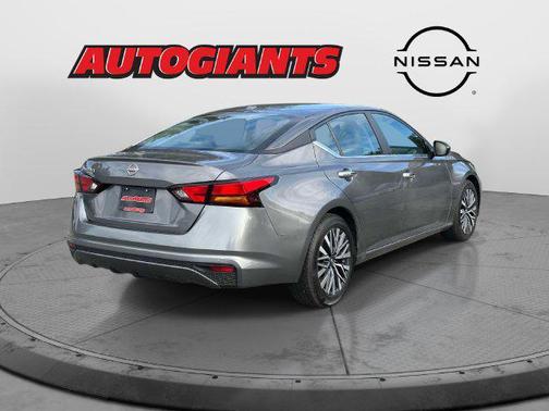 Gun Metallic 2025 Nissan Altima 2.5 SV