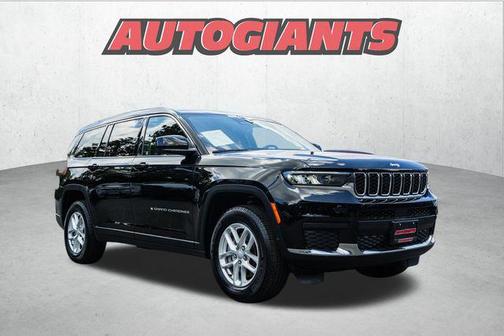 2022 Jeep Grand Cherokee L Laredo