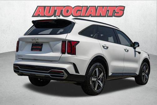 2023 Kia Sorento S
