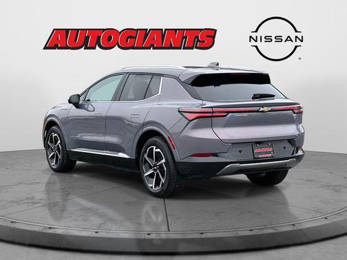 2025 Chevrolet Equinox EV LT