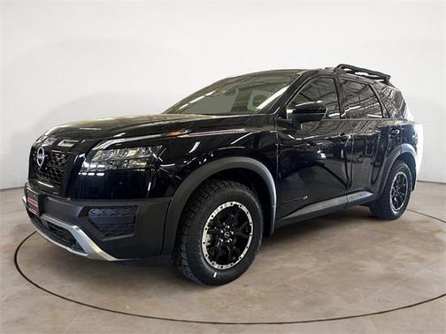 2025 Nissan Pathfinder Rock Creek 4WD