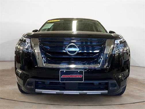 2023 Nissan Pathfinder Platinum 4WD