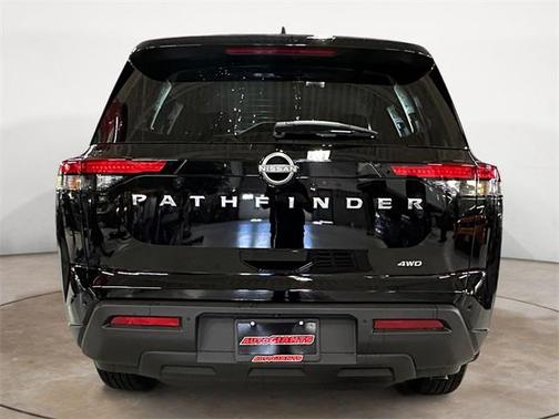 2025 Nissan Pathfinder S 4WD