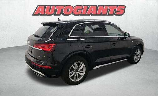 2022 Audi Q5 45 S line Premium