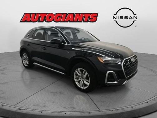 2022 Audi Q5 45 S line Premium