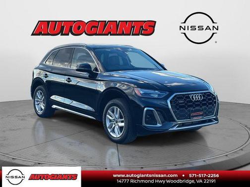 2022 Audi Q5 45 S line Premium