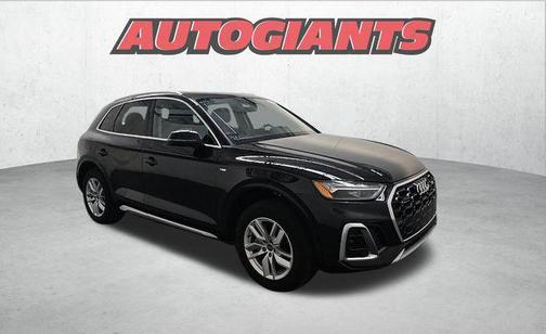 2022 Audi Q5 45 S line Premium