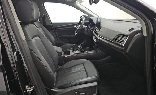 2022 Audi Q5 45 S line Premium