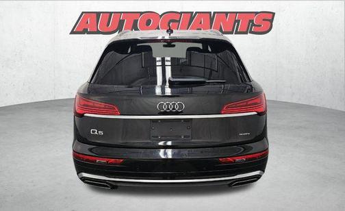 2022 Audi Q5 45 S line Premium