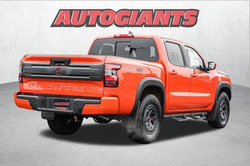 2025 Nissan Frontier PRO-4X