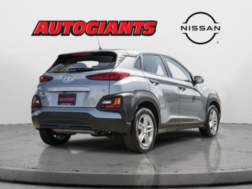 2021 Hyundai KONA SE