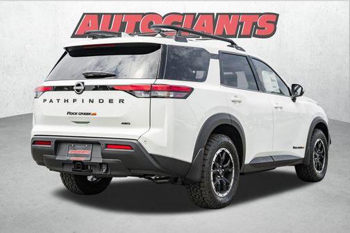 2025 Nissan Pathfinder Rock Creek 4WD
