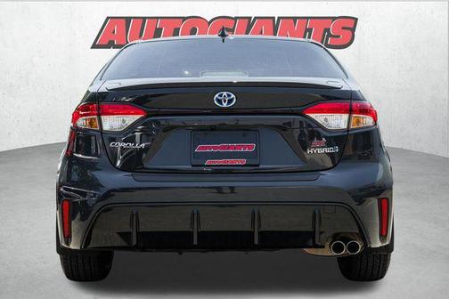 2024 Toyota Corolla Hybrid SE