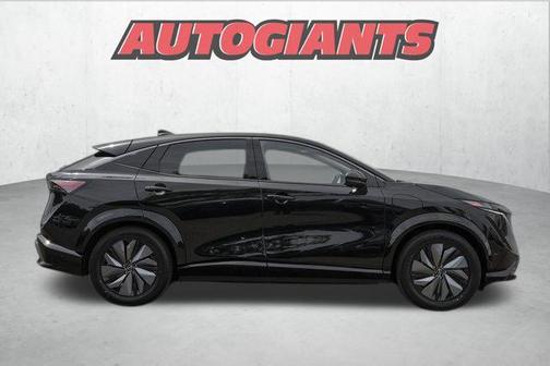 2025 Nissan ARIYA PLATINUM+