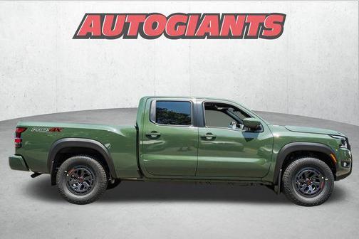 2025 Nissan Frontier PRO-4X