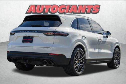2019 Porsche Cayenne Cayenne