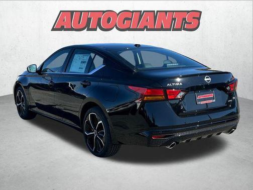 2025 Nissan Altima SR AWD