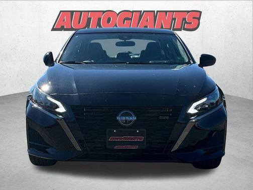 2025 Nissan Altima SR AWD