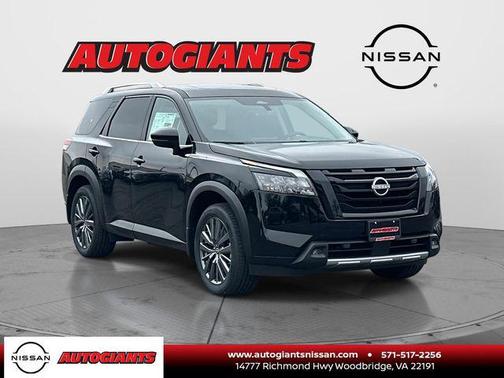 2025 Nissan Pathfinder SL FWD