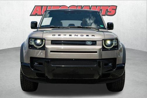2023 Land Rover Defender 110 V8