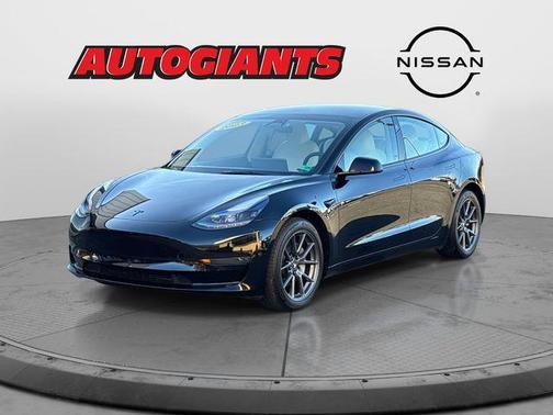 2023 Tesla Model 3 Standard Range
