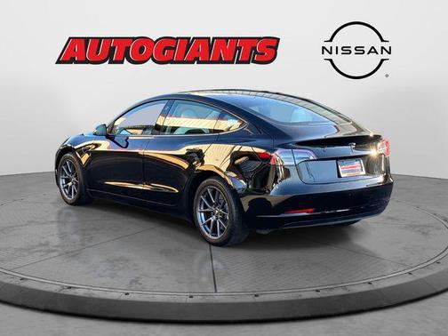 2023 Tesla Model 3 Standard Range